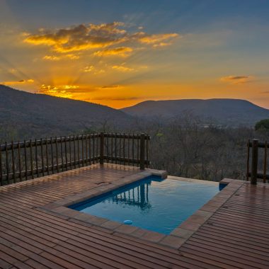 Idwala View Vacation Rental Swimming Pool, Self-Catering, 5 Star, Luxury Mabalingwe Lodge